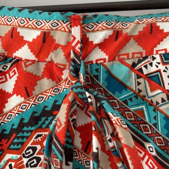 NWOT Aztec boho maxi skirt w/ elasticated waist S - Picture 3 of 5